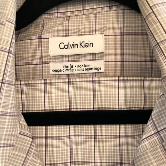 Calvin Klein no iron shirt - Picture 1 of 3